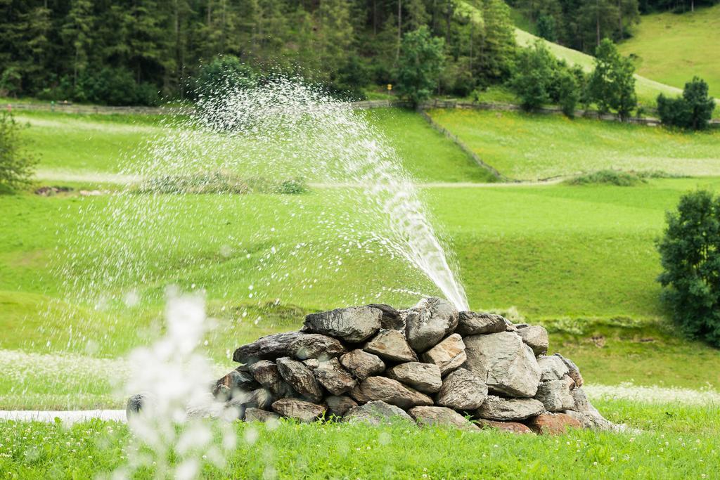 Hotel Steuxner Neustift im Stubaital Luaran gambar