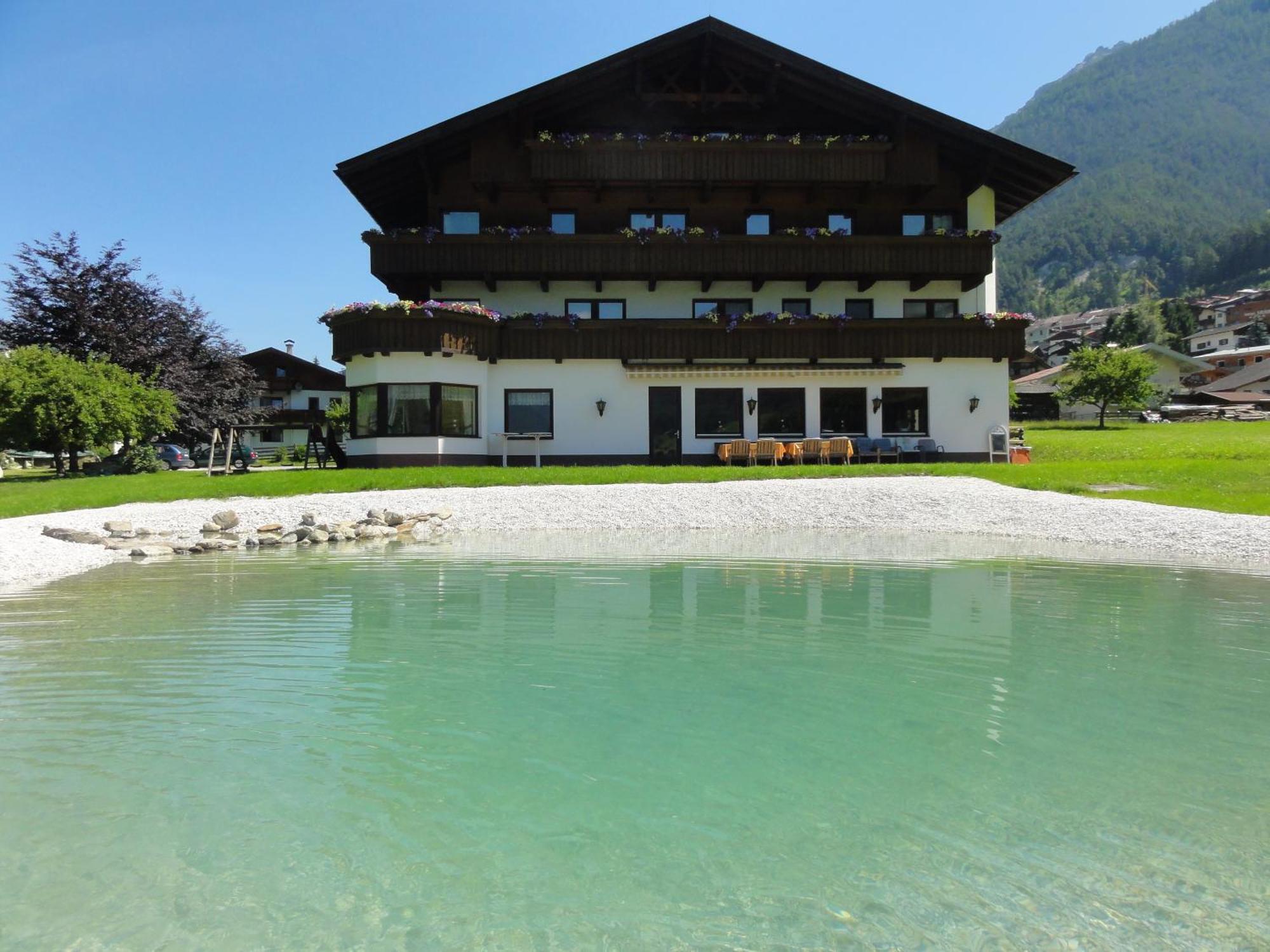 Hotel Steuxner Neustift im Stubaital Luaran gambar